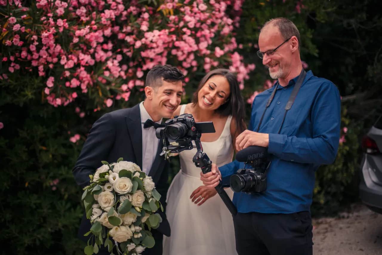 Fotograf czy kamerzysta na wesele? Kluczowy wybór wspomnień